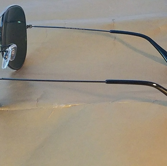 Ray Ban RB3026 Aviator Unisex Sunglasses - Picture 3 of 7